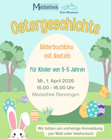 Foto einer Frau, die Kindern ein Buch vorliest